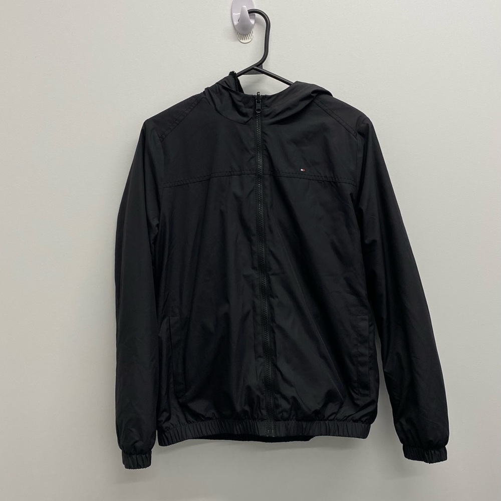 TOMMY HILFIGER REVERSIBLE RAIN COAT AND FALL JACKET / SIZE SMALL